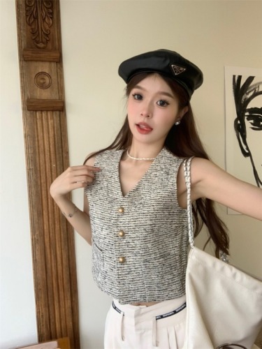 Real shot 2024 French braided small fragrant style waistcoat vest early autumn new high-end short vest