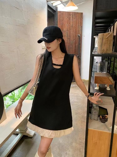 French style small fragrant hollow sleeveless dress for women 2024 summer new style high-end loose and slim a-line skirt