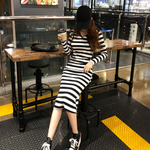 Spring and summer new style black and white striped long over-the-knee sweatshirt dress slim hooded slim hip-hugging long skirt