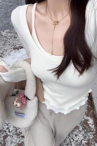 Pure lust style fake two-piece long-sleeved T-shirt for women in autumn slim-fitting bottoming shirt with irregular design and short top