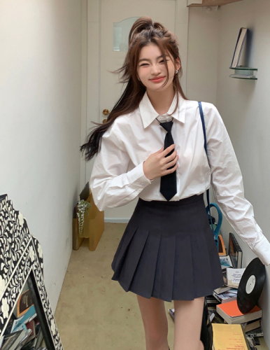 Actual shot of 2024 new autumn clothing white loose tie versatile tops college style shirt inner wear for women