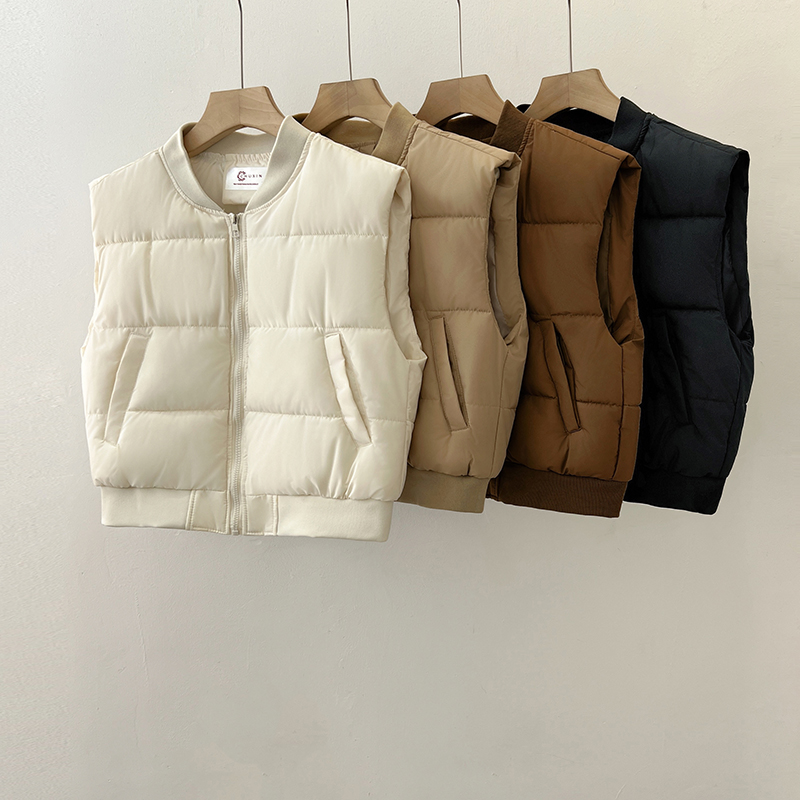 Actual shot of the new Dongdaemun loose short down vest for women 2024 fashionable baseball collar solid color versatile slim vest