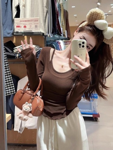 Pure lust style fake two-piece long-sleeved T-shirt for women in autumn slim-fitting bottoming shirt with irregular design and short top