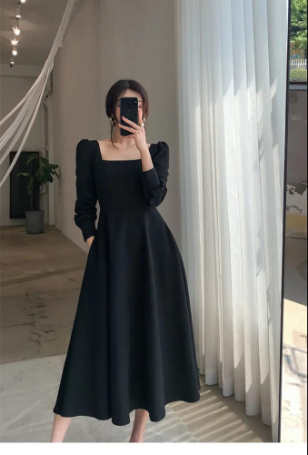 High-quality large-size square-neck black long-sleeved dress for women, thin autumn waist slimming dress