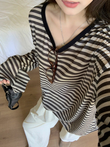 Tencel thread lazy style striped v-neck long-sleeved T-shirt women's summer mid-length loose pullover trendy top