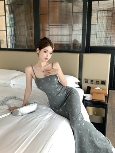 Actual shot of French style hot silver rose flower sprinkled with silver slimming hip-hugging suspender long dress for women