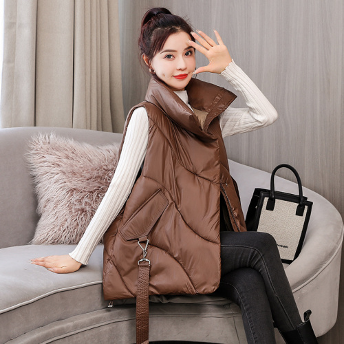 Actual shot of 2024 new style vest for women, short fashion, Korean version, loose, large size, casual jacket for women, Taobao