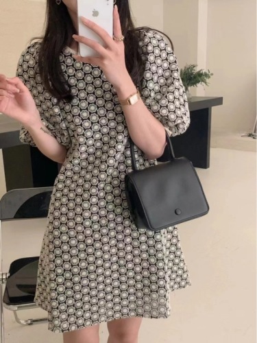 Korean style round neck puff sleeve dress for women 2024 summer new design niche three-dimensional short skirt