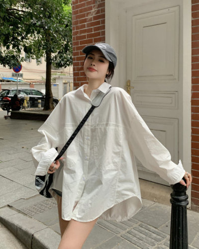 Actual shot and real price loose long-sleeved white shirt for women with niche chic mid-length sun protection shirt