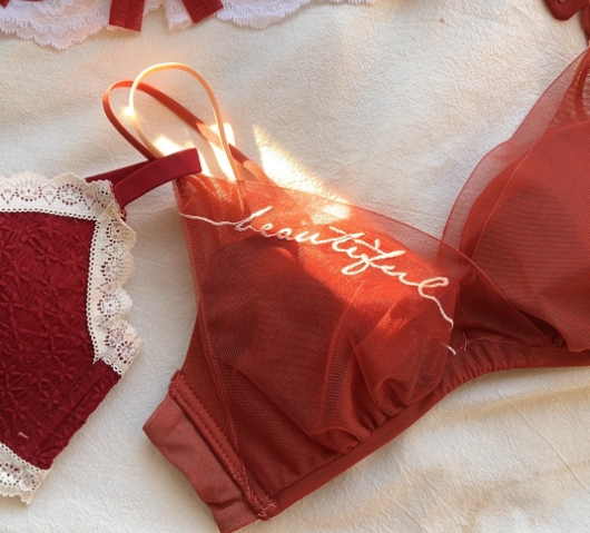 Retro burgundy underwear for women's birth year wedding bride's year small breast push-up seamless comfortable bra set