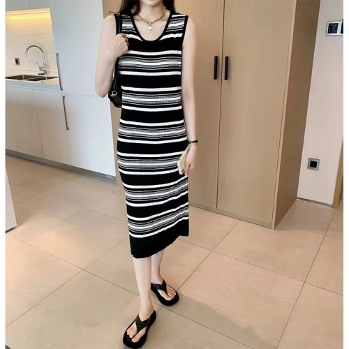 Tmall quality striped knitted dress French design temperament slim sleeveless vest dress mid-length