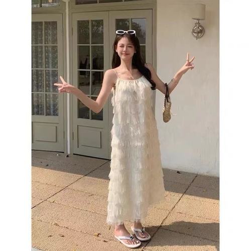 2024 new tea break French fairy skirt high-quality white suspender dress women's summer temperament long skirt