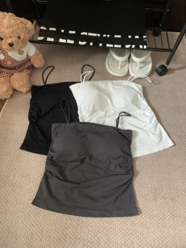 Real shot of summer Korean style sexy outer wear bottoming tops and underwear with breast pads and suspenders for beautiful backs