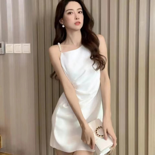 2024 New Pearl Suspender Dress Women's Summer Skirt French Style Slim Fit Fashion Short Skirt