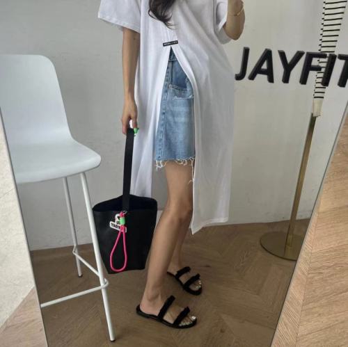 Korea Dongdaemun round neck casual loose solid color short-sleeved slit dress for women