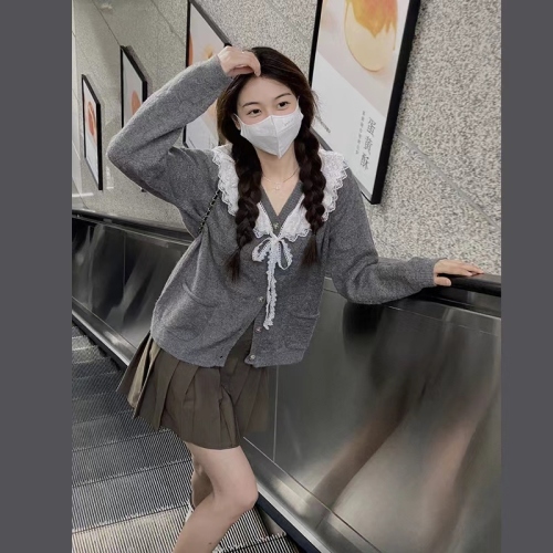 CUTEioi miu式可爱 手工蕾丝领针织毛衣开衫女外套秋季慵新款懒风