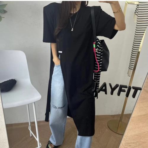 Korea Dongdaemun round neck casual loose solid color short-sleeved slit dress for women