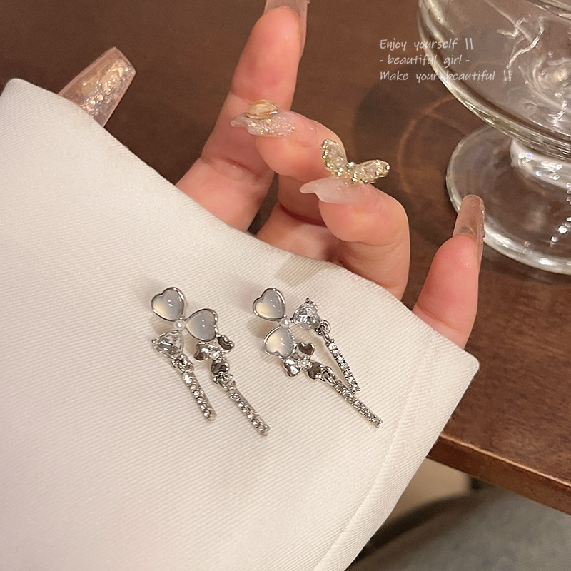S925銀針輕奢小眾貓眼石愛心耳釘女百搭氣質長款流蘇花朵耳環耳飾