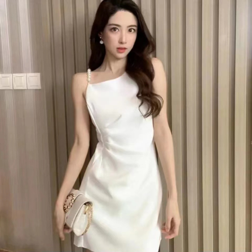 2024 New Pearl Suspender Dress Women's Summer Skirt French Style Slim Fit Fashion Short Skirt