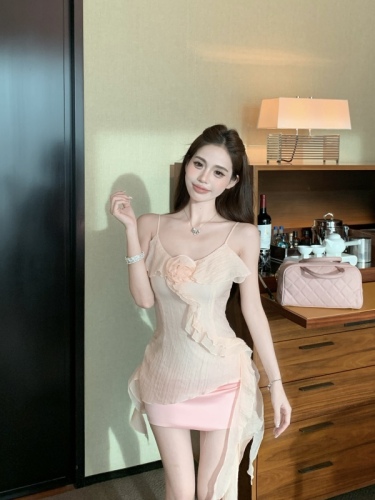 Real shot!  Pure Desire Ruffled Flower Camisole Top Women's Pink Hip Covering Skirt Two-piece Set