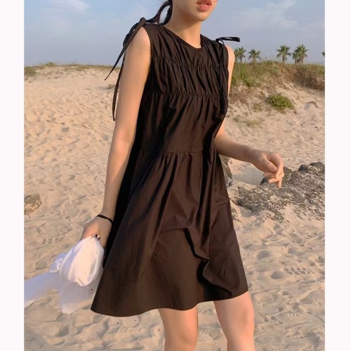 Korean chic retro pleated strappy vest dress