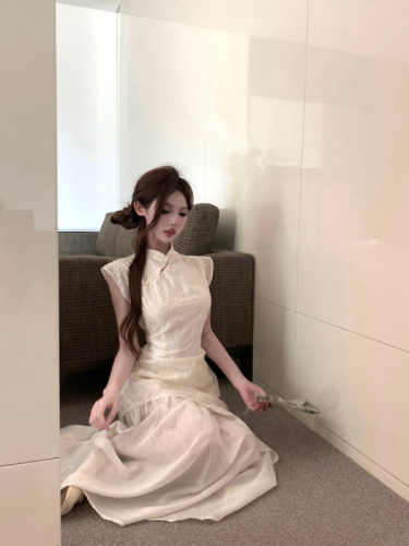 Actual shot of the new Chinese-style national style dress, slim and slim, mid-length, sweet, waist-cinching and elegant long dress