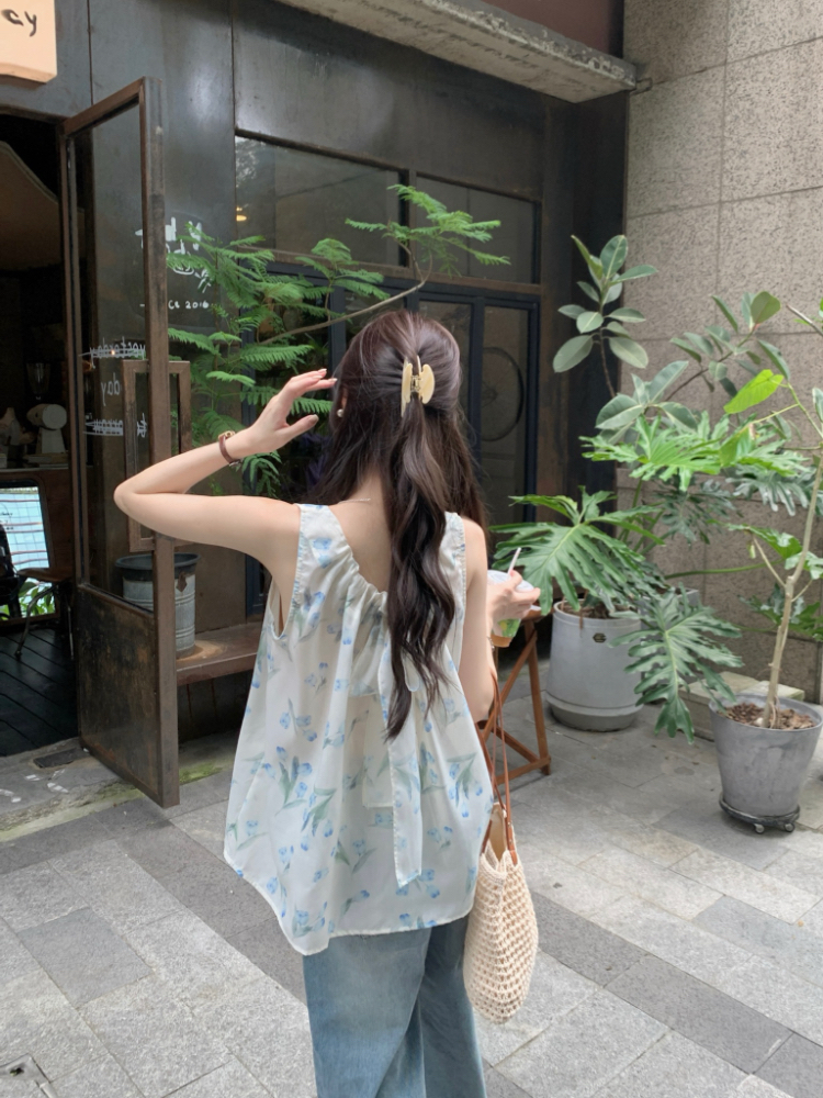 Real shot!  Small fresh holiday style tulip floral vest women's outer wear loose bow sleeveless top