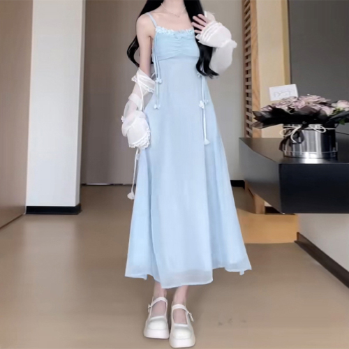 2024 new high-end French blue suspender dress women's summer temperament waistless sleeveless a-line long skirt