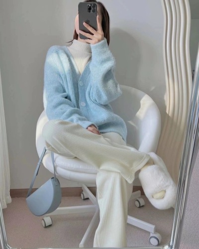 freshtaro Zhizhi Taotao mixed color V-neck cardigan sweater for women spring and autumn new loose lazy knitted jacket