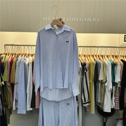 Thirteen lines of HELLO Korea Dongdaemun summer new vertical striped loose versatile long-sleeved shirt sun protection clothing for women