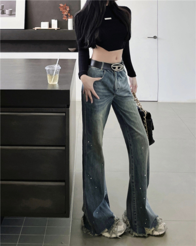 Real shot!  American Retro Raw Edge Hot Diamond Jeans Women's Washed Loose Slightly Spicy Trousers Trendy