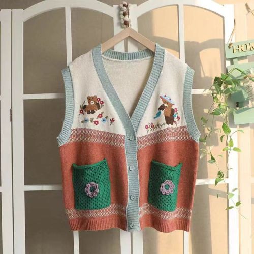 Hand-embroidered vintage artistic vest single-breasted V-neck Japanese loose top versatile three-dimensional floral waistcoat for women