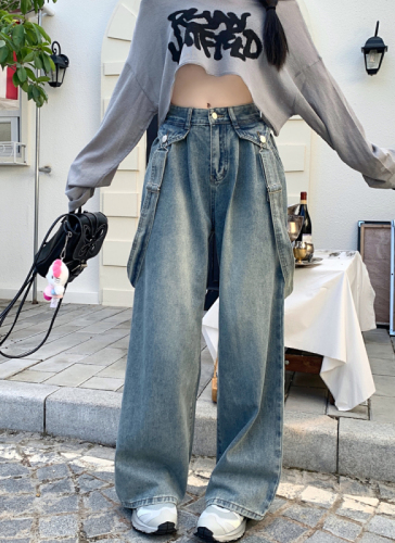 Real shot of suspender two-wear jeans 2024 autumn new high-waisted loose straight design trousers