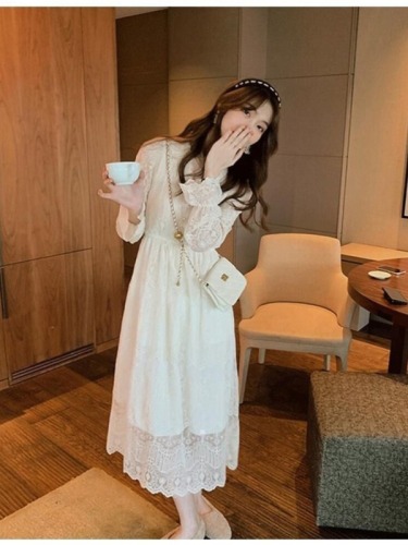 White lace dress for women in spring and autumn, high-end inner layer, platycodon, French style, small fragrant skirt