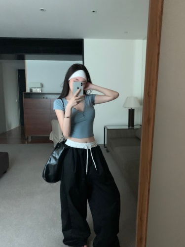 Actual shot of buttoned slim fit top + contrasting color elastic waist, versatile slimming quick-drying straight overalls