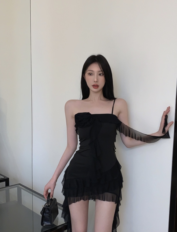 Actual shot and real price one-line shoulder bag hip slim fit backless ribbon dress