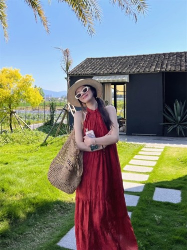 Actual shot and real price New Chinese style retro red halterneck dress women's summer temperament simple long dress