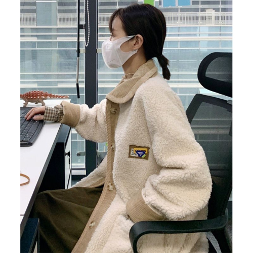 2024 Lamb Wool Spliced ​​Corduroy Jacket Women's Winter New Korean Style Student Loose Thickened Lapel Trendy