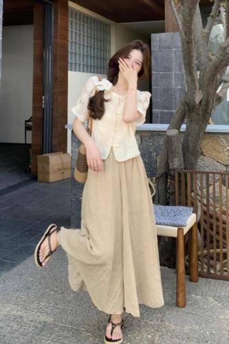 Actual shot of new Chinese style suit for women, national style embroidered button-down shirt, summer loose wide-leg casual pants two-piece set