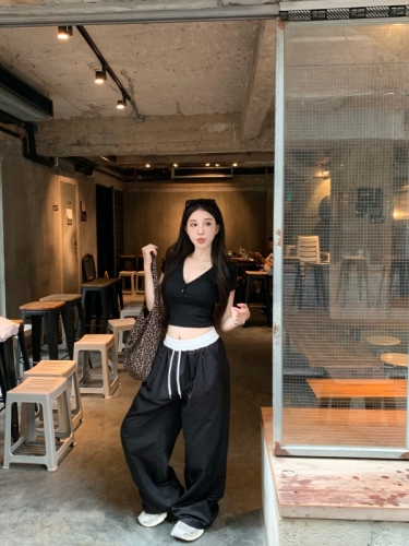 Actual shot of buttoned slim fit top + contrasting color elastic waist, versatile slimming quick-drying straight overalls