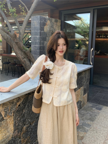 Actual shot of new Chinese style suit for women, national style embroidered button-down shirt, summer loose wide-leg casual pants two-piece set