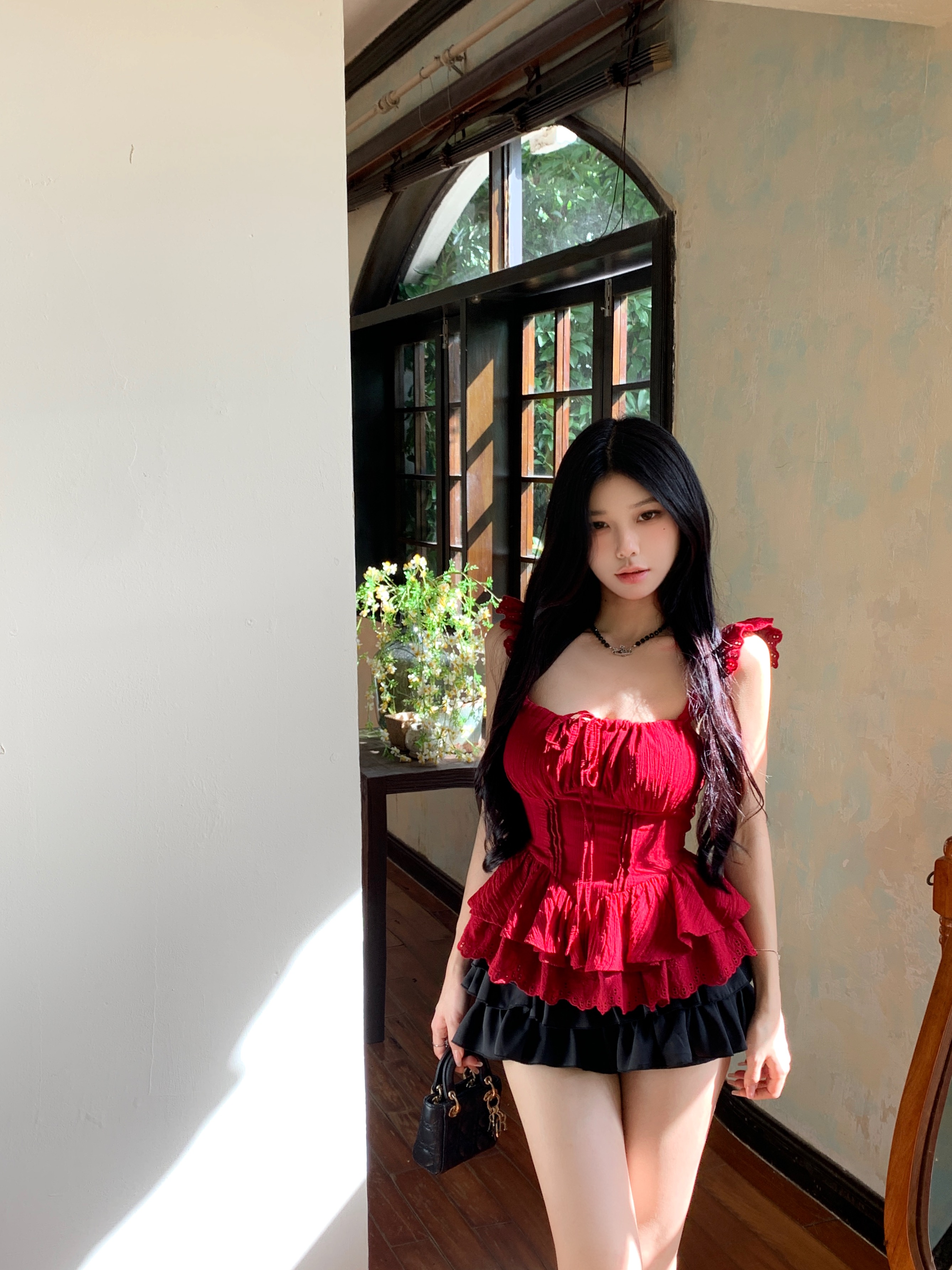 Actual shot of pure lust retro small flying sleeves high-end top with short skirt hot girl temperament two-piece set