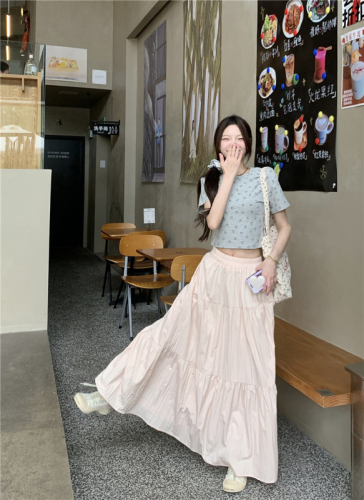 Actual shot ~ Smiling face style, versatile slimming short T-shirt + pink skirt, new skirt for women, two-piece set for small people