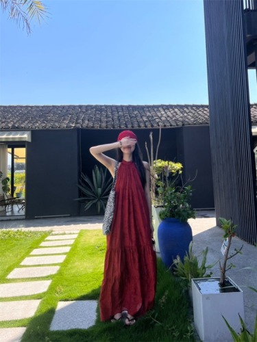 Actual shot and real price New Chinese style retro red halterneck dress women's summer temperament simple long dress