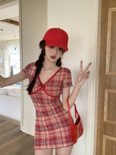 Official Photo Sweet Hot Girl Red Plaid Dress Women's V-neck Short Sleeve Summer Retro Slim Fit Hip Skirt Short Skirt