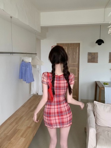 Official Photo Sweet Hot Girl Red Plaid Dress Women's V-neck Short Sleeve Summer Retro Slim Fit Hip Skirt Short Skirt