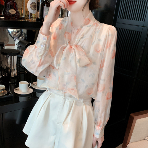 Real shot floral chiffon shirt women's long sleeve 2024 new temperament fashion top butterfly shirt has been shipped