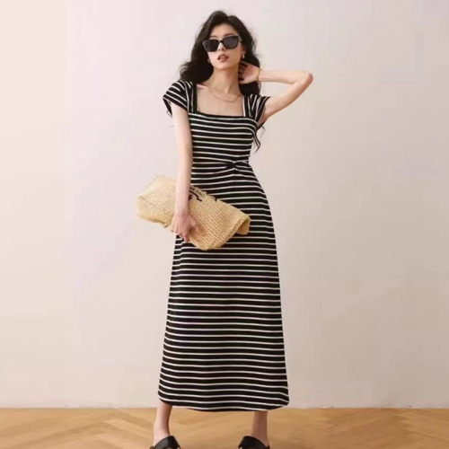 French high-end striped square-neck dress for women, summer seaside temperament, slimming and clavicle-exposed sleeveless A-line long dress