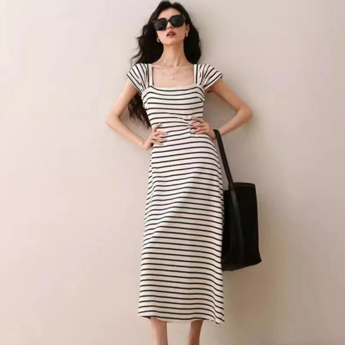 French high-end striped square-neck dress for women, summer seaside temperament, slimming and clavicle-exposed sleeveless A-line long dress