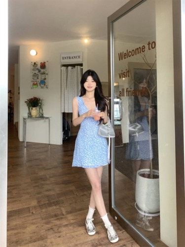 Official Photo Hot Girl Fresh Floral Vest Sleeveless Dress Women's Summer Slim Waist V-Neck A-Line Skirt Short Skirt